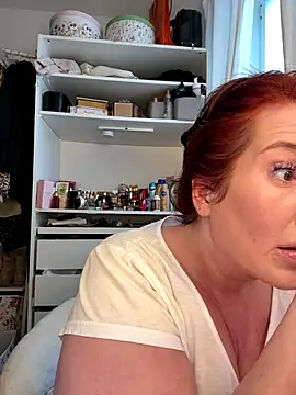 Engel mia online show from 6, 10, 2025