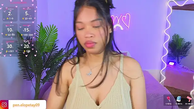 penelope tay1 online show from 3, 2, 2025