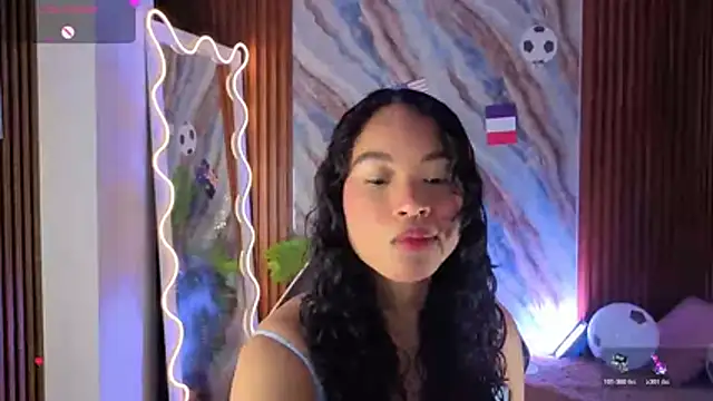 Snapshot of penelope_tay1 chatting on 19, 6, 2026 penelope tay1 online show from 19, 6, 2026