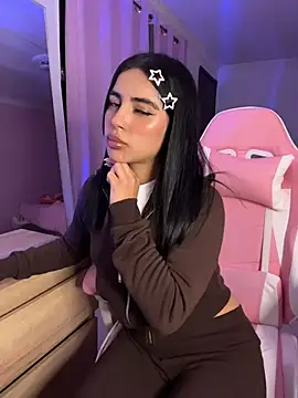 Emily-14 online show from 21, 6, 2026