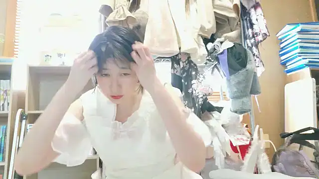 morikawa sayaka online show from 10, 10, 2025