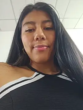 CarlaAlvez online show from 28, 4, 2026