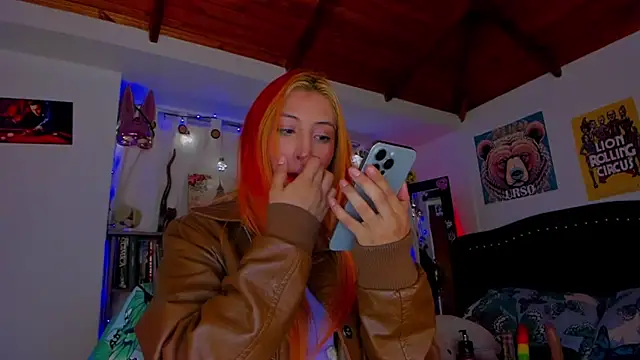 Snapshot of cuteweed420 chatting on 4, 1, 2025 cuteweed420 online show from 4, 1, 2025