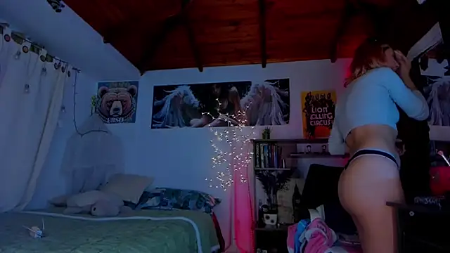 Snapshot of cuteweed420 chatting on 18, 3, 2025 cuteweed420 online show from 18, 3, 2025