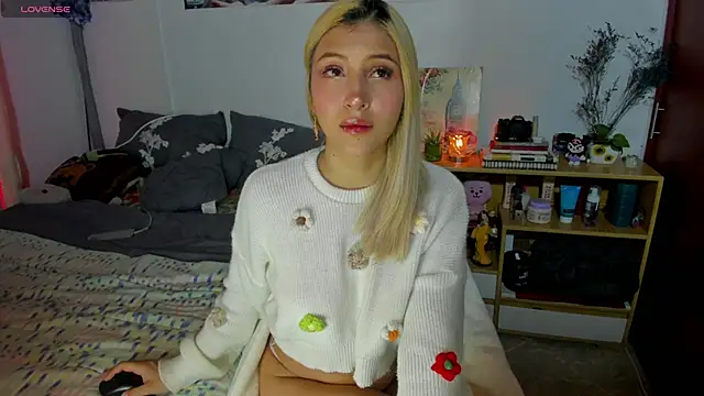 Snapshot of cuteweed420 chatting on 17, 1, 2026 cuteweed420 online show from 17, 1, 2026