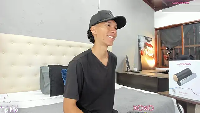 Snapshot of ricky_backus chatting on 25, 2, 2025 ricky backus online show from 25, 2, 2025