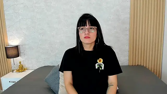 Snapshot of Freyaa__ chatting on 18, 3, 2025 Freyaa online show from 18, 3, 2025