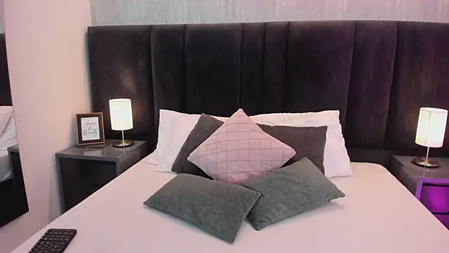 Snapshot of Freyaa__ chatting on 29, 9, 2025 Freyaa online show from 29, 9, 2025