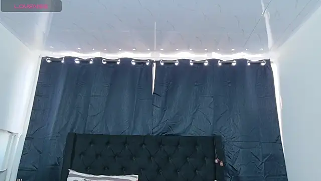 Beautifulkattia online show from 7, 10, 2025