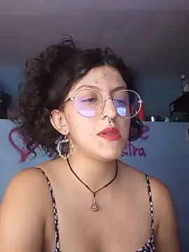 LoveElectra online show from 13, 7, 2026