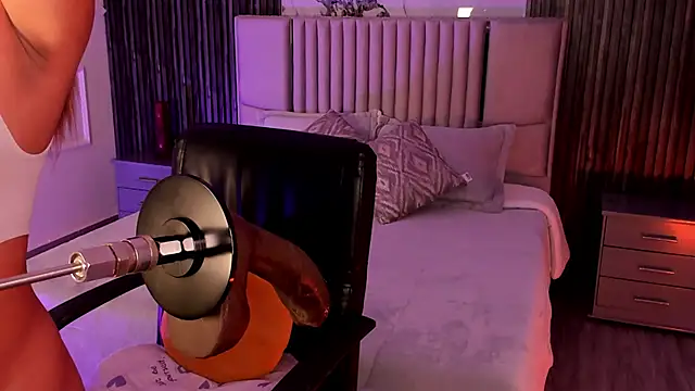 Lillyortiz online show from 23, 2, 2026