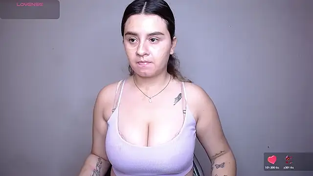 SaraBraun  online show from 10, 2, 2026