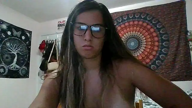 naughtynadia0502 online show from 22, 7, 2026