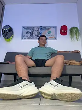 Snapshot of boss_of_cash chatting on 2, 5, 2026 boss of cash online show from 2, 5, 2026