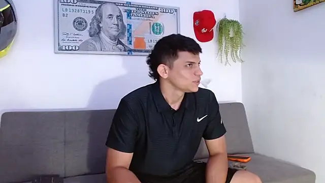 Snapshot of boss_of_cash chatting on 4, 5, 2026 boss of cash online show from 4, 5, 2026