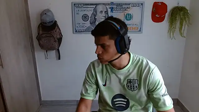 Snapshot of boss_of_cash chatting on 23, 5, 2026 boss of cash online show from 23, 5, 2026