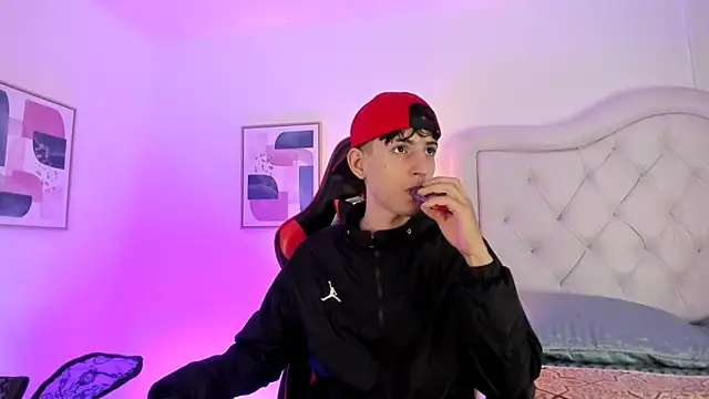 sett and gwen online show from 2, 1, 2025