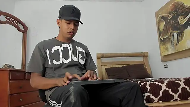 mr stiven  online show from 26, 2, 2026