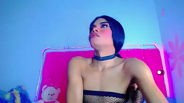 Snapshot of Theylor_Rouse chatting on 2, 2, 2025 Theylor Rouse online show from 2, 2, 2025