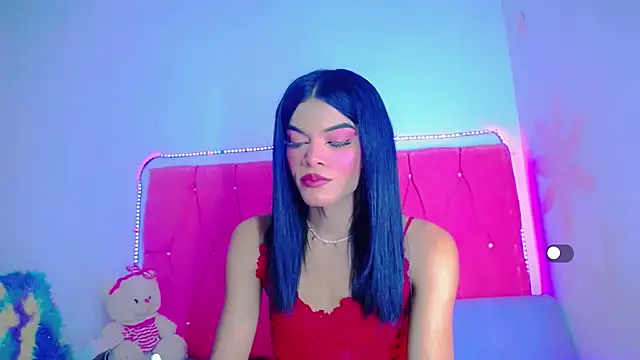 Snapshot of Theylor_Rouse chatting on 4, 2, 2025 Theylor Rouse online show from 4, 2, 2025