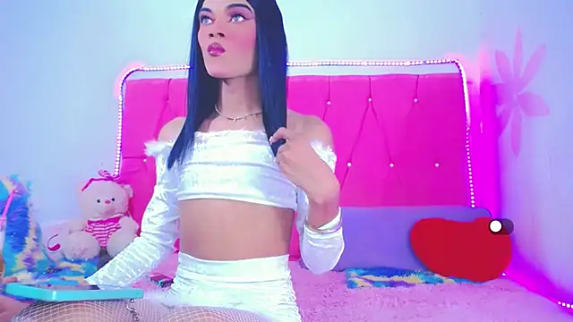 Snapshot of Theylor_Rouse chatting on 22, 2, 2025 Theylor Rouse online show from 22, 2, 2025