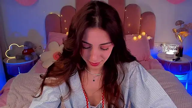 ElsaYoung online show from 25, 1, 2025