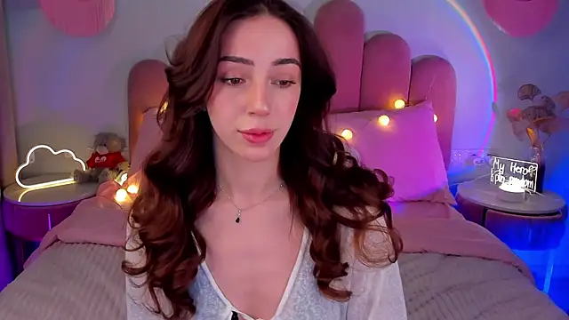 ElsaYoung online show from 7, 2, 2025