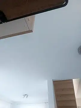 Snapshot of Husoban chatting on 23, 10, 2025 Husoban online show from 23, 10, 2025