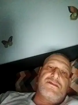 Snapshot of Husoban chatting on 15, 12, 2025 Husoban online show from 15, 12, 2025