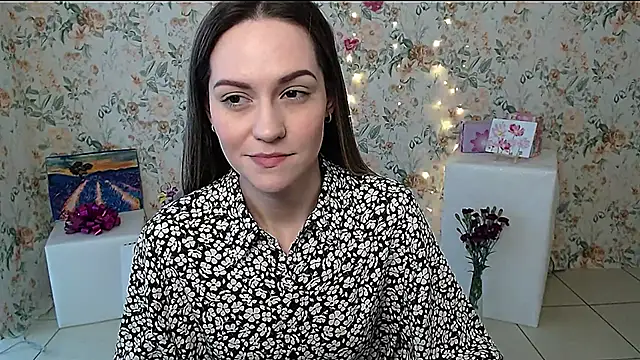 Lina Star S online show from 1, 3, 2025