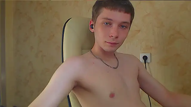 Snapshot of __sugarrebit chatting on 15, 9, 2025 sugarrebit online show from 15, 9, 2025