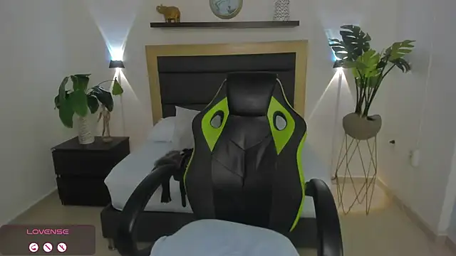 catleya 0 online show from 22, 12, 2024