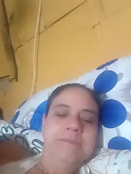 Snapshot of sasi_luna chatting on 3, 10, 2025 sasi luna online show from 3, 10, 2025