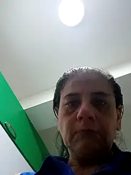 Snapshot of sasi_luna chatting on 7, 10, 2025 sasi luna online show from 7, 10, 2025