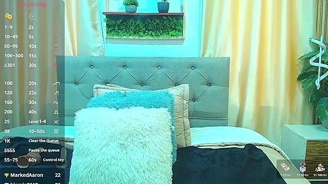 Snapshot of sasi_luna chatting on 23, 11, 2025 sasi luna online show from 23, 11, 2025