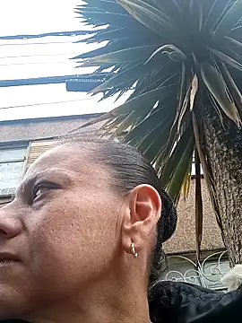 Snapshot of sasi_luna chatting on 28, 11, 2025 sasi luna online show from 28, 11, 2025