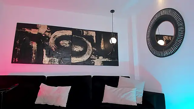 BellaCarteer  online show from 12, 2, 2025