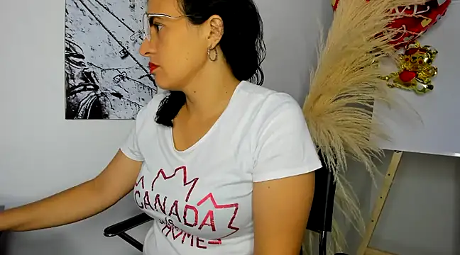 Snapshot of africa_holmes chatting on 22, 2, 2025 africa holmes online show from 22, 2, 2025