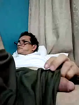 Bombi22 online show from 15, 12, 2024