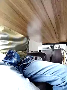 Bombi22 online show from 31, 12, 2024