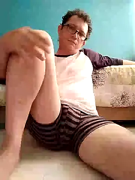 Bombi22 online show from 7, 1, 2025