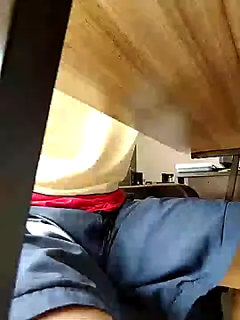 Bombi22 online show from 8, 1, 2025