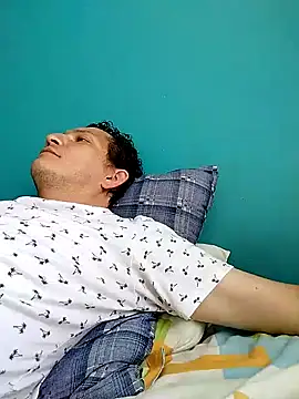 Bombi22 online show from 12, 2, 2025