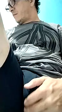 Bombi22 online show from 15, 2, 2025