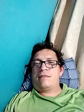 Bombi22 online show from 18, 2, 2025