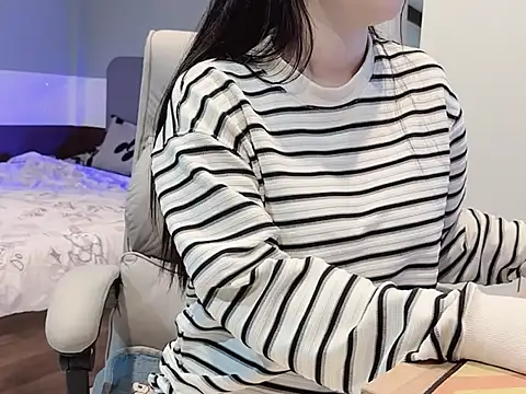 Snapshot of Eva-Public chatting on 28, 2, 2025 Eva-Public online show from 28, 2, 2025