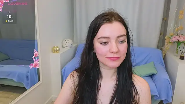 Lana  Cute  online show from 25, 2, 2025