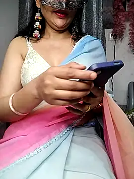 Snapshot of sexy_bhabhi69 chatting on 20, 3, 2025 sexy bhabhi69 online show from 20, 3, 2025