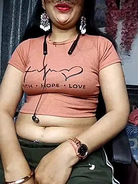 Snapshot of sexy_bhabhi69 chatting on 22, 3, 2025 sexy bhabhi69 online show from 22, 3, 2025