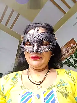 Snapshot of sexy_bhabhi69 chatting on 8, 10, 2025 sexy bhabhi69 online show from 8, 10, 2025